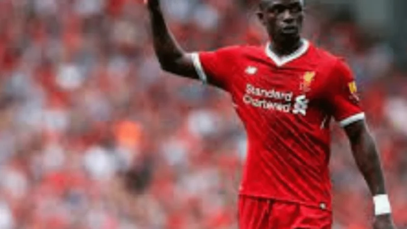 Sadio Mané dit au revoir à Liverpool, il veut «de nouveaux trophées», selon le Médecin des Reds