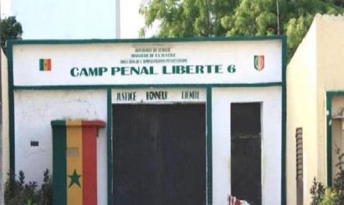 En grève de la faim, 20 détenus du Camp Pénal envoyés à la prison de Kaolack