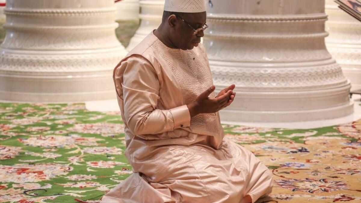 Korité 2022 – Crise des Valeurs : Macky Sall tance les parents…