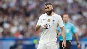 Équipe de France : Benzema dit stop à sa carrière internationale