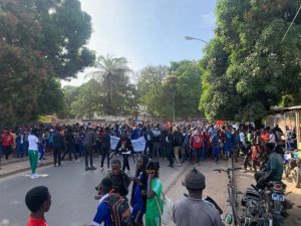 Sonko refuse de les répondre, les étudiants de Ziguinchor passent à la vitesse supérieure (vidéo)