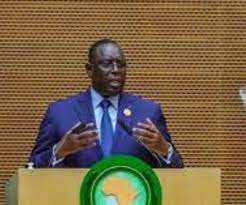 Macky Sall souligne l’urgence pour l’Afrique de mettre fin “à sa dépendance alimentaire”