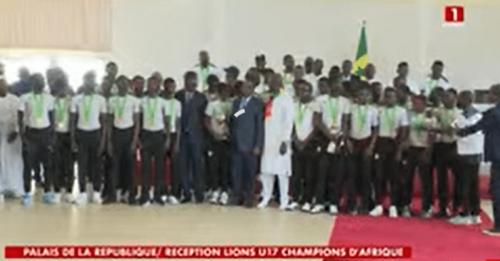 Récompense Des U17 : Le Chef De L’Etat Octroie 10 Millions À Chaque Joueur Et Annonce Une Bonne Nouvelle Pour Les Champions D’Afrique Sénégalais