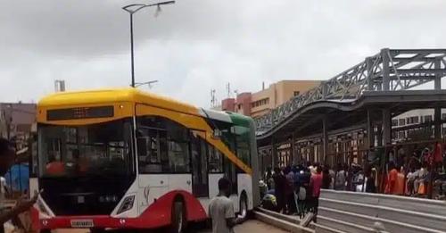 DERAPAGE DU BRT: LE CETUD & AGEROUTE DONNENT DES EXPLICATIONS