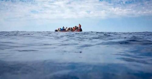 MAROC : 181 MIGRANTS SÉNÉGALAIS DONT 21 FEMMES SECOURUS PAR LA MARINE ROYALE MAROCAINE