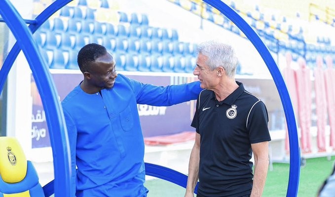 Foot: Al-Salmi Demande Au Coach De Al Nassr De Ne Pas Sélectionner Sadio Mané Pour…