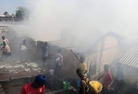 Ziguinchor: Le Marché Central Saint-Maur De Boucotte En Feu !