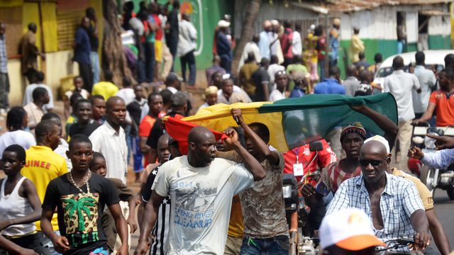 Report De La Présidentielle : La Marche Silencieuse De «Aar Sunu Élection» Interdite !