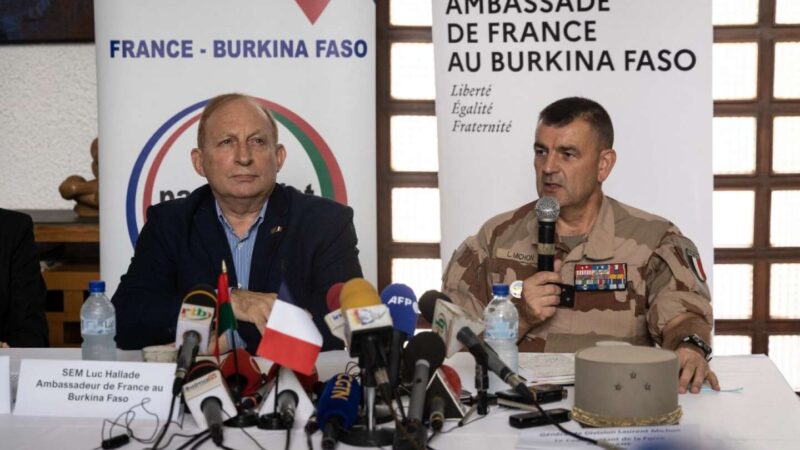 Le Burkina Faso expulse trois diplomates français pour « activités subversives »