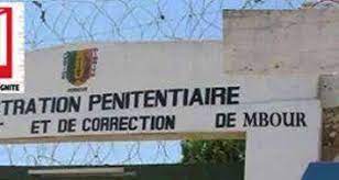 Prison de Mbour : 2 détenus s’évadent de prison grâce à un smartphone